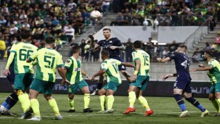 UEFA Avrupa Ligi: AEK Larnaca: 1 - Fenerbahçe: 2 (Maç sonucu)