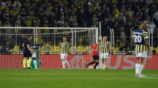 UEFA Avrupa Ligi: Fenerbahçe: 1 - Rennes: 3 (İlk yarı)