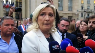 Ulusal Birlik Partisi lideri Le Pen: Bir yasa var ancak uygulanmıyor