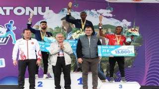 Uluslararası Kayseri Yarı Maratonu tamamlandı