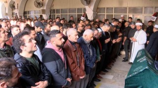 Ümraniyede motosiklet kazasında hayatını kaybeden genç toprağa verildi
