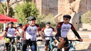UNESCO Dünya Mirası Yolunda Bisiklet Turu Bergamadan start aldı