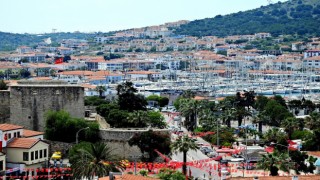 Ünlü tatil merkezi Çeşmede Eylül ayı neredeyse Ağustos ayı ile yarıştı