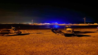 Urlada tekneden düşen balıkçıyı arama çalışmaları başlatıldı