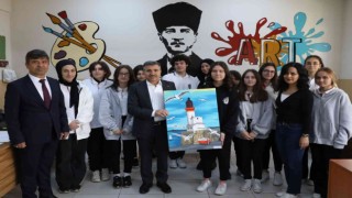 Vali Ataya özel hediye