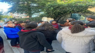 Vali Yiğitbaşını mesaiye öğrenciler uğurladı