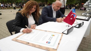 Valkeneş ve Tarsus kardeş şehir protokolü imzaladı