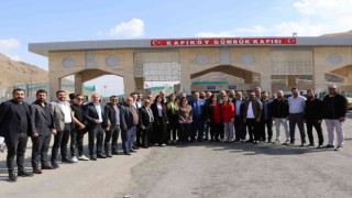 Van TSO Başkan Adayı Kandaşoğlundan Kapıköye çıkarma
