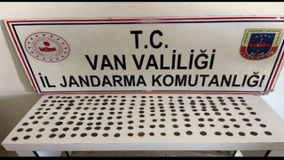 Vanda 197 adet bronz sikke ele geçirildi