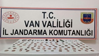 Vanda 85 adet sikke ve 22 adet obje ele geçirildi