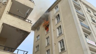 Vanda korkutan ev yangını