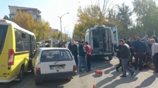 Vanda trafik kazası: 5 yaralı