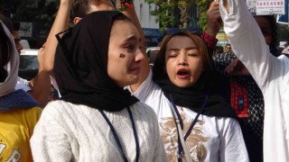 Vanda yaşayan Afganlılar Hazara soykırımın durdurulmasını istedi