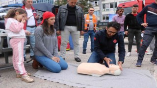 Vatandaşlara arama-kurtarma ve ilk yardım eğitimi