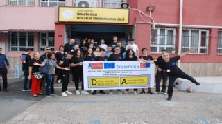 Yabancı öğrenciler Adanada