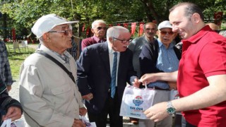 Yalova Belediyesinden Yaşlılar Günü etkinliği