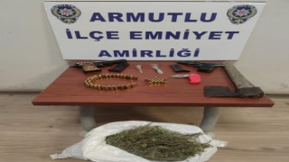 Yalovada 2 uyuşturucu satıcısı tutuklandı