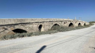 Yarım asırlık tarihi köprü ilk günkü gibi sapasağlam duruyor