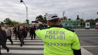 Yayalara trafik ışıkları uygulaması