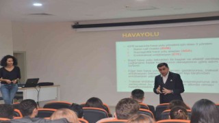 Yeni hekimlere hizmet içi eğitim verildi