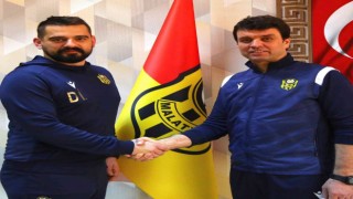 Yeni Malatyasporda Teknik Direktör Cihat Arslan ile yollar ayrıldı