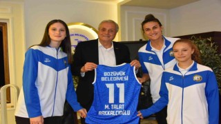 Yeni sezon öncesinde bir araya geldiler