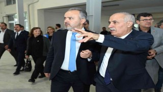 Yenişehir pazar alanında sona doğru