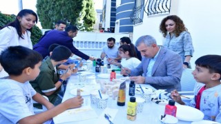 Yeşilyurtta ahşap boyama etkinliği
