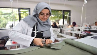 Yıldırımda kadınlar hem öğreniyor hem üretiyor