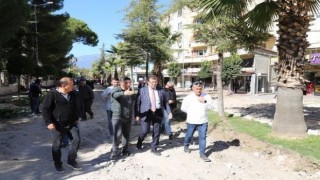 Yılmaz Akpınar Bulvarı yenileniyor