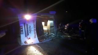 Yozgatta cenazeye gidenleri taşıyan yolcu otobüsü devrildi: 26 yaralı