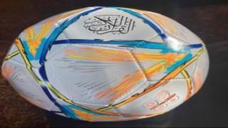 Yunanistanda “Kuran-ı Kerim” yazılı futbol topları tepkiler üzerine toplatıldı