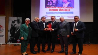 14`üncü Başöğretmen Atatürk Onur Ödülü sahibini buldu