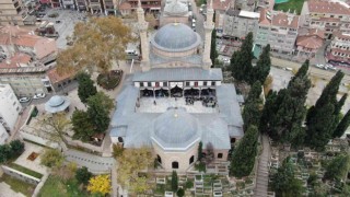300 yıllık mumlar yerine kondu