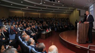AK Parti Genel Başkanvekili Prof. Dr. Numan Kurtulmuş ESOGÜ öğrencileri ile buluştu