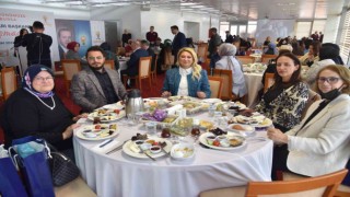 AK Partili kadınlar Türkiye yüzyılı için hazır