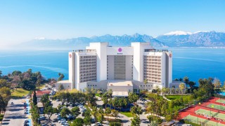 Akra Hotels’de Yeni Yıl Zamanı