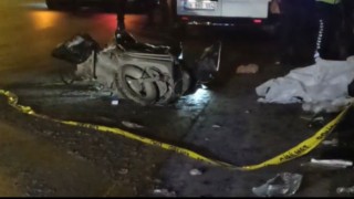 Ankarada bariyerlere çarpan moto kurye hayatını kaybetti