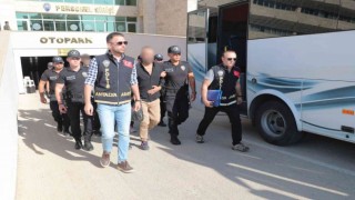 Antalyada aranan 54 zanlı yakalandı