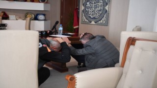Antalyada çök, kapan, tutun ve tahliye tatbikatı