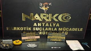Antalyada uyuşturucu operasyonlarında 327 şahsa işlem yapıldı