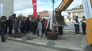 Arnavutköyde dikilecek 5 bin ağacın dikimi için start verildi