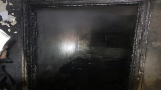 Artvinin Arhavi ilçesinde bir evde çıkan yangında 5 çocuk dumandan etkilendi