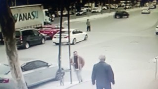 Ataşehirde kamyonun altında kalan vatandaş metrelerce sürüklendi