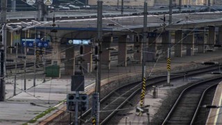 Avusturyada demiryolu işçileri greve gitti
