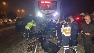 Aydında hemzemin geçitte tren cipe çarptı: 1 ölü