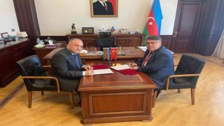 Azerbaycanda ilk imzalar atıldı