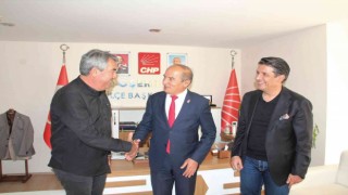 Bağımsız belediye meclis üyesi CHPye katıldı