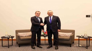Bakan Çavuşoğlu, Azerbaycanlı mevkidaşı Bayramov ile görüştü