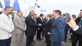 Bakan Varank: Togg, Cumhurbaşkanımızın liderliğinde 2023 yılında yolların tozunu arttıracaktır